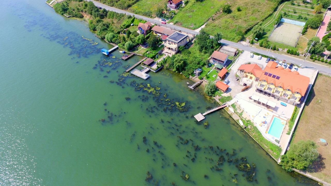 מלון Ieşelniţa Mai Danube מראה חיצוני תמונה